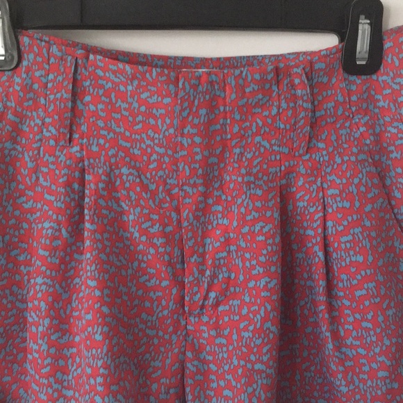 Patterned shorts - Picture 2 of 2